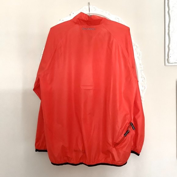 New Balance lightweight running windbreaker jacket - Picture 3 of 10